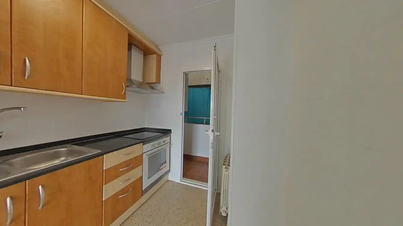 Kitchen of Flat for sale in Sabadell  with Heating