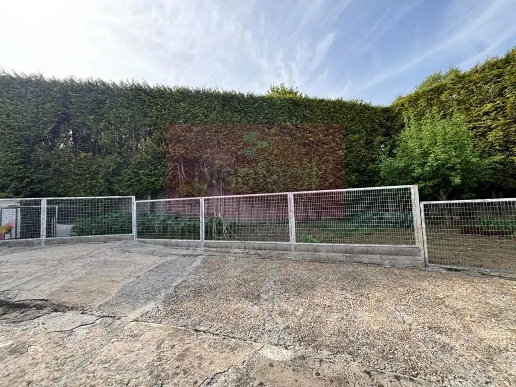 Parking of Houses for sale in Guntín