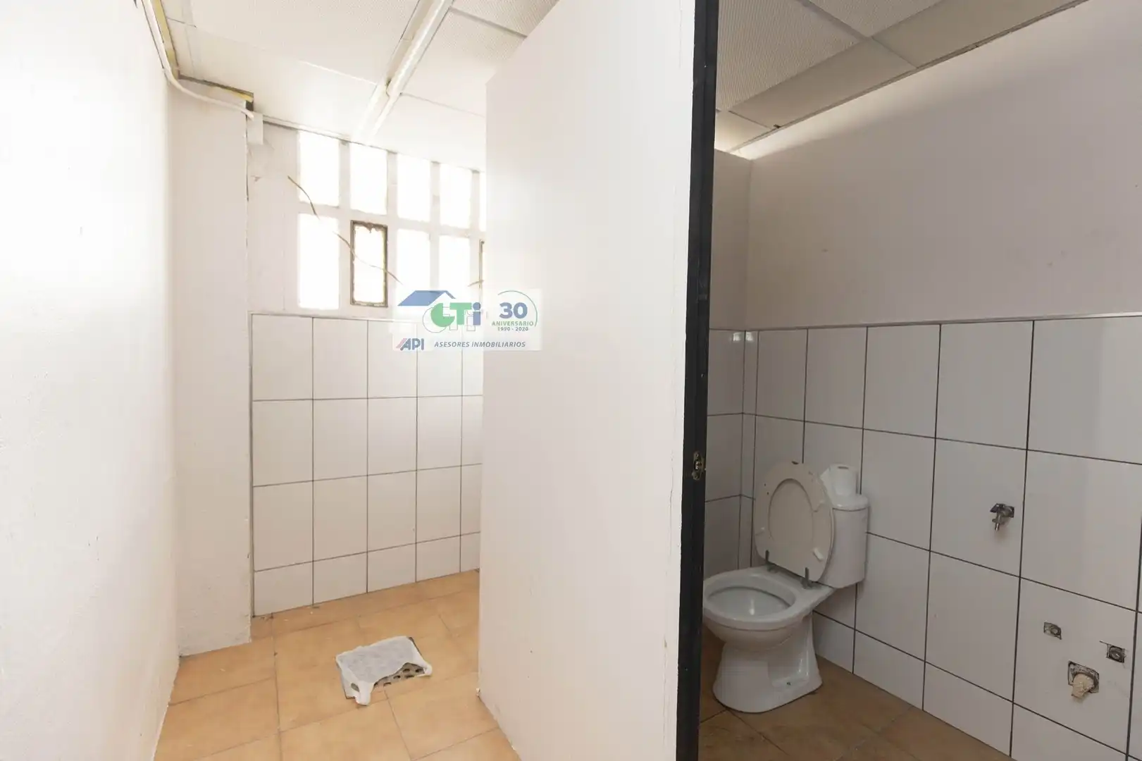Nau industrial en venda a CAMINO BAJO LA VENTA, imagen 9