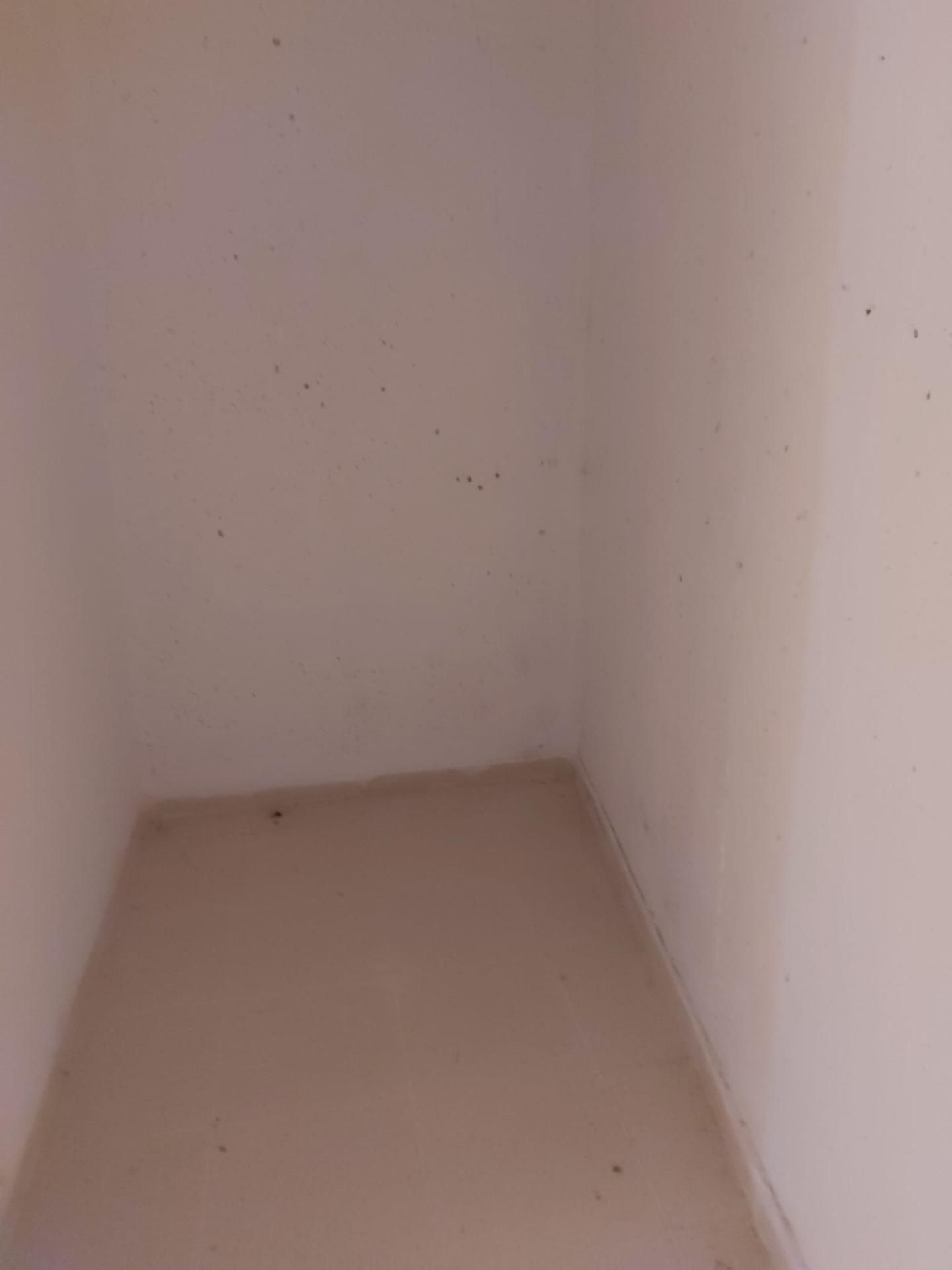 Bedroom of Box room to rent in Telde