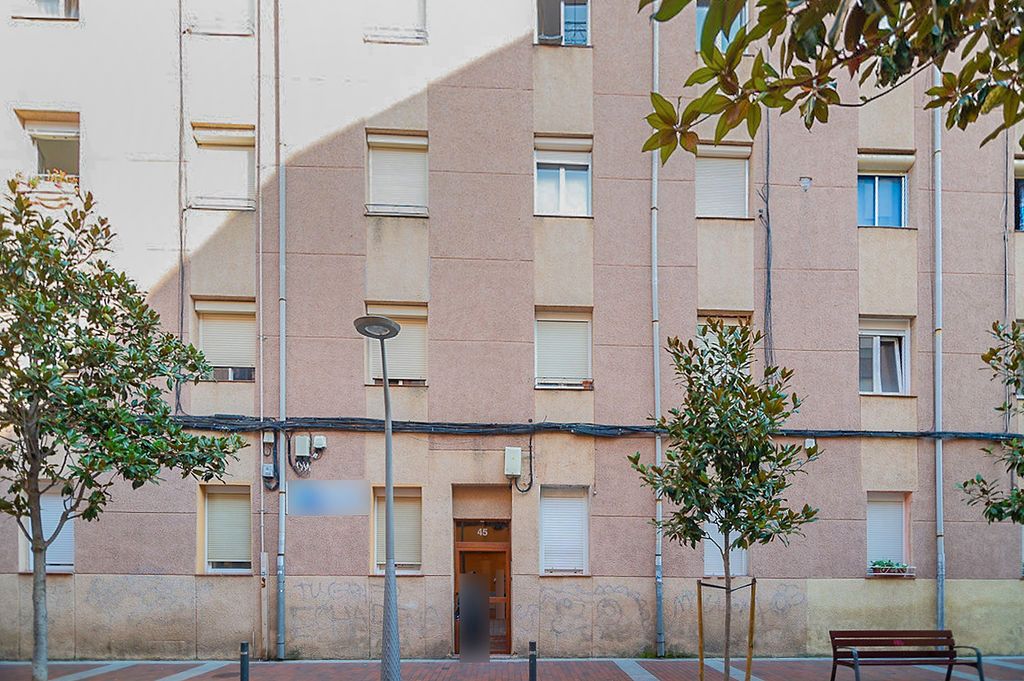 Vista exterior de Piso en venta en  Logroño