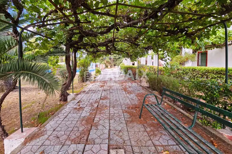 Vista exterior de Casa o chalet en venta en Úbeda con Terraza, Trastero y Balcón