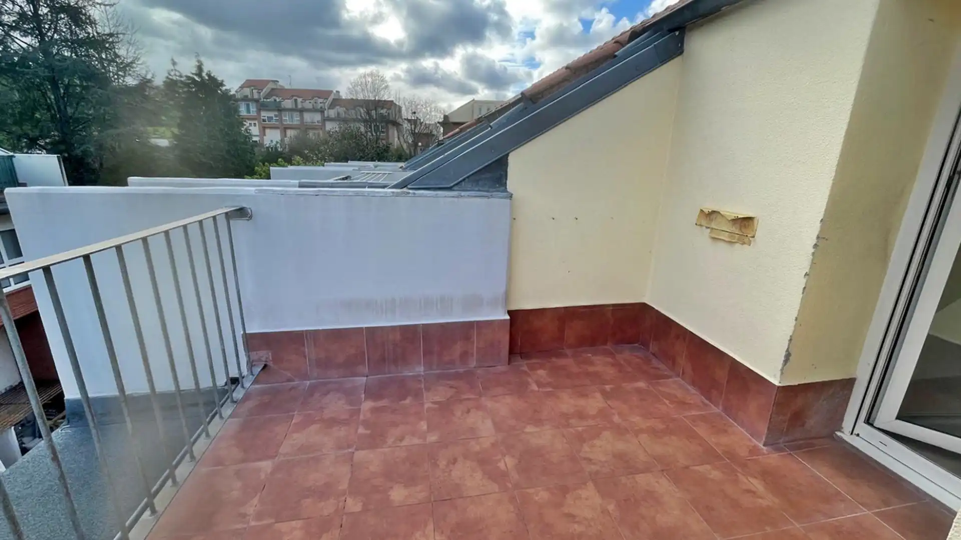 Terrassa de Pis en venda en Piélagos amb Calefacció, Terrassa i Piscina comunitària