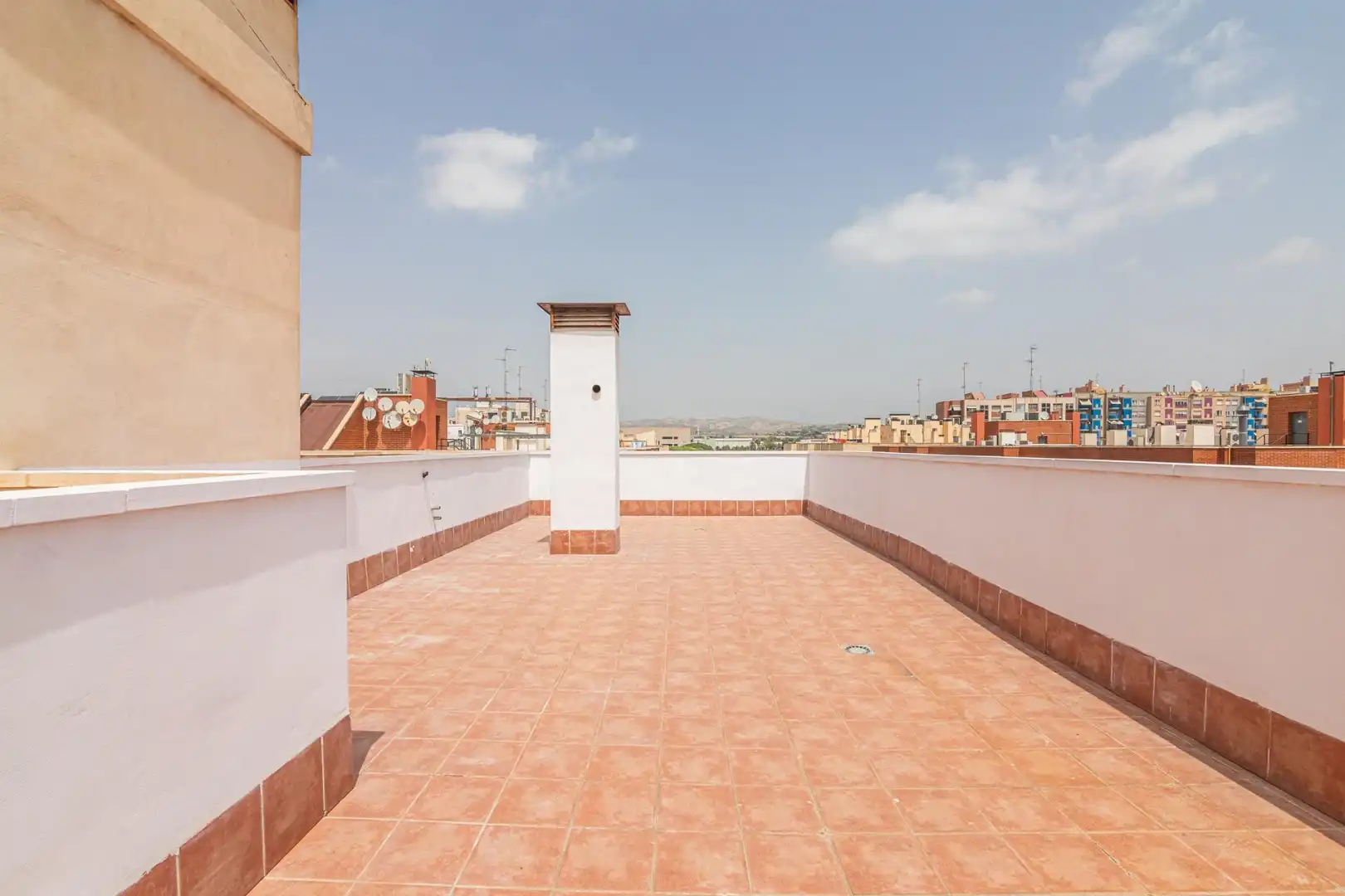 Terrassa de Pis en venda en Elche / Elx amb Aire condicionat, Terrassa i Moblat