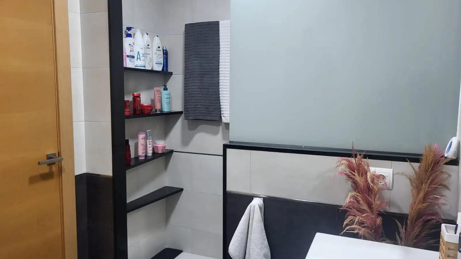 Bathroom of Flat for sale in Creu de Barberà - Sector Sud