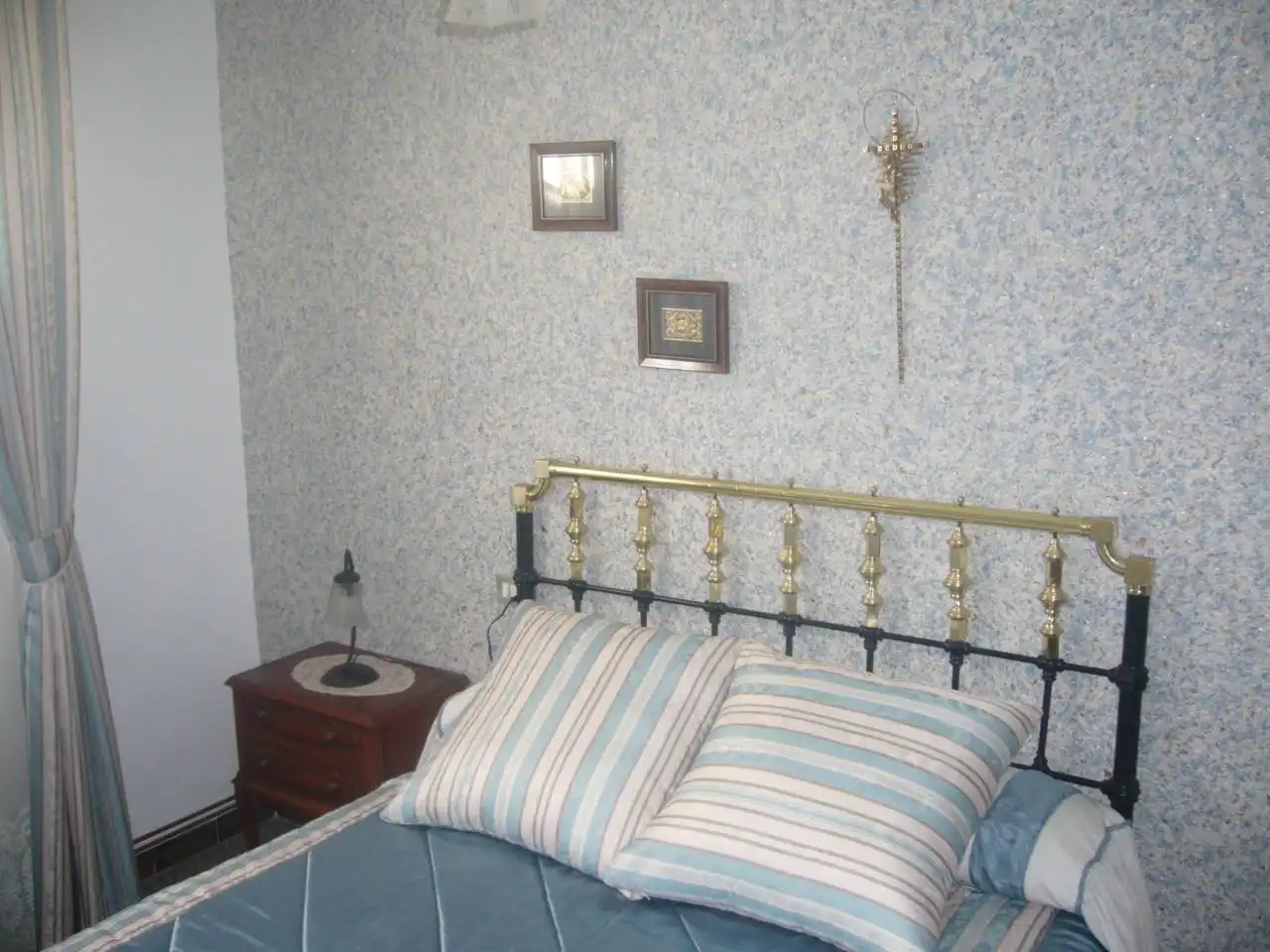 Habitación de Casa adosada en venta en Banyeres de Mariola con Calefacción y Terraza