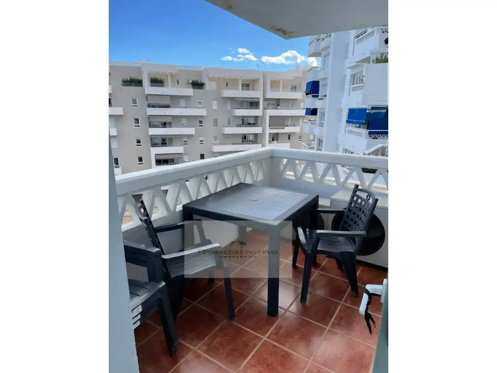 Terraza de Piso de alquiler en Marbella con Terraza y Piscina