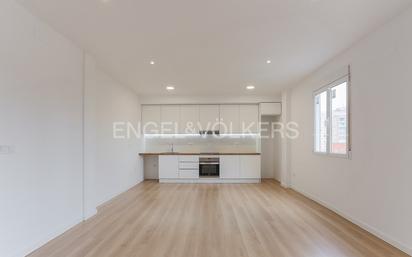 Sala d'estar de Apartament en venda en  Valencia Capital amb Aire condicionat