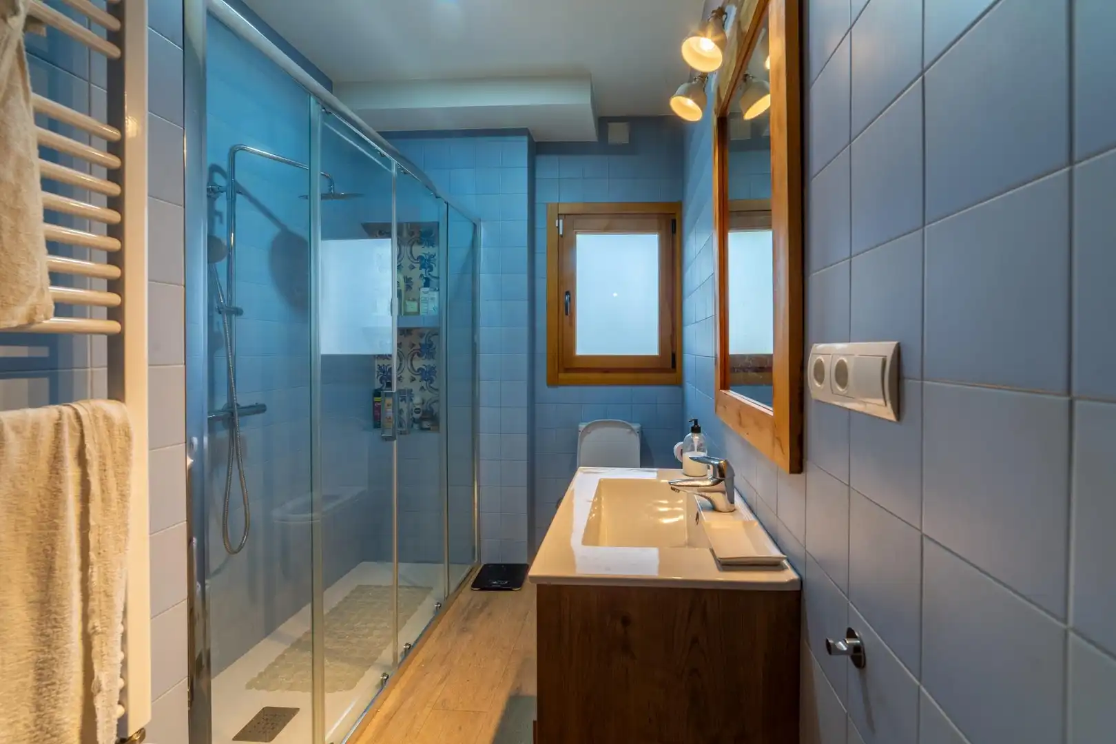 Baño de Casa o chalet en venta en Valladolid con Calefacción, Jardín privado y Piscina