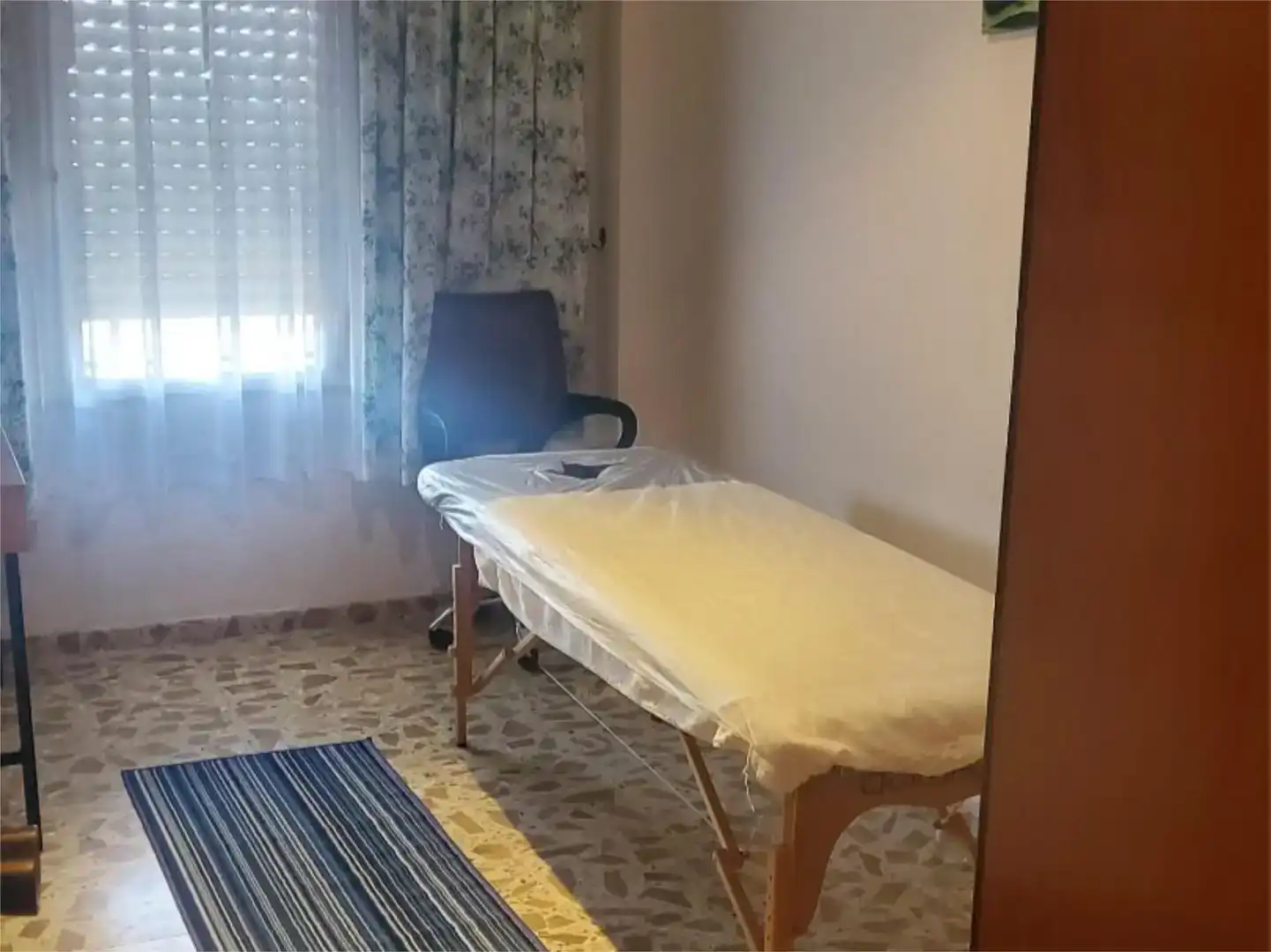 Dormitori de Pis en venda en Los Navalucillos amb Moblat i Balcó