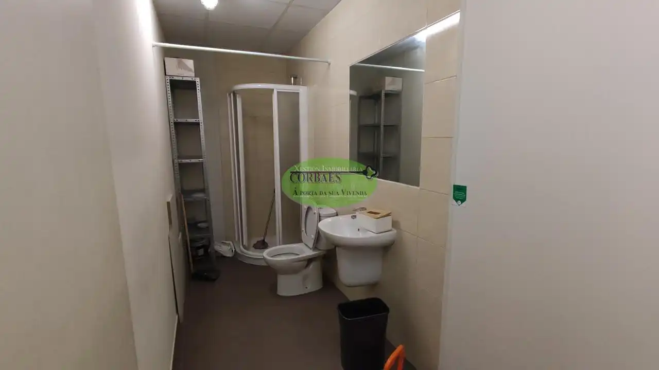 Bathroom of Commercial properties for rent in O Carballiño    with Furnished