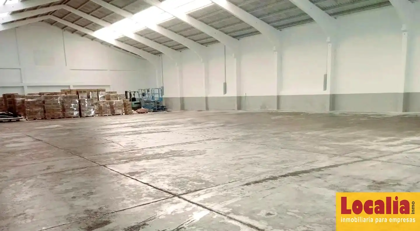 Industrial building for sale in Maliaño, imagen 3