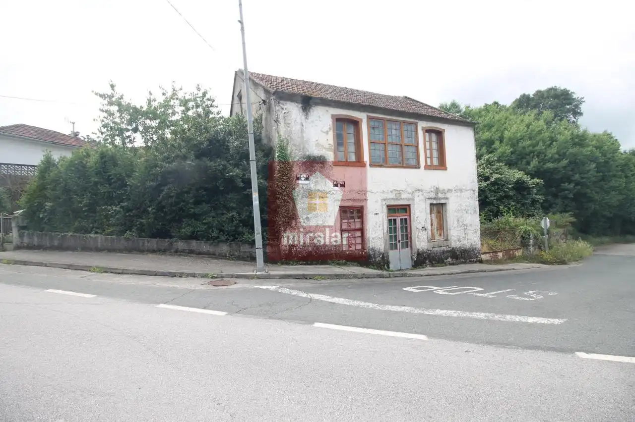 Haus mit Garten zum Verkauf in Arbo