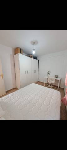 Piso en Alquiler en Calle Cómpeta en Camino de Antequera