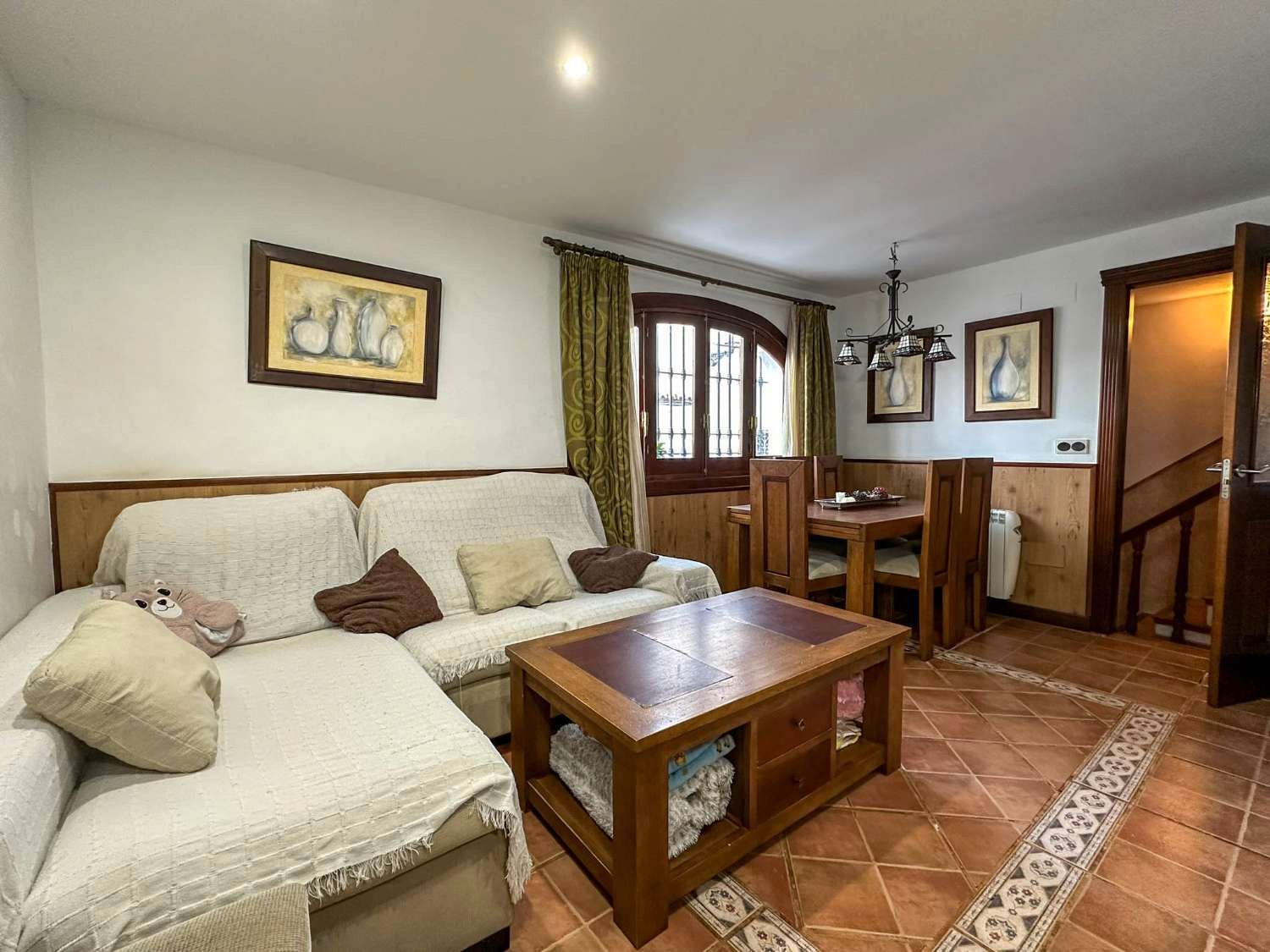Sala d'estar de Finca rústica en venda en Salobreña amb Parquet i Internet