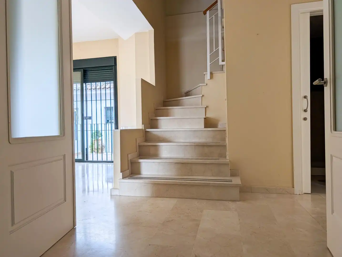 Maison avec piscine à vendre à Sanlúcar la Mayor, imagen 2