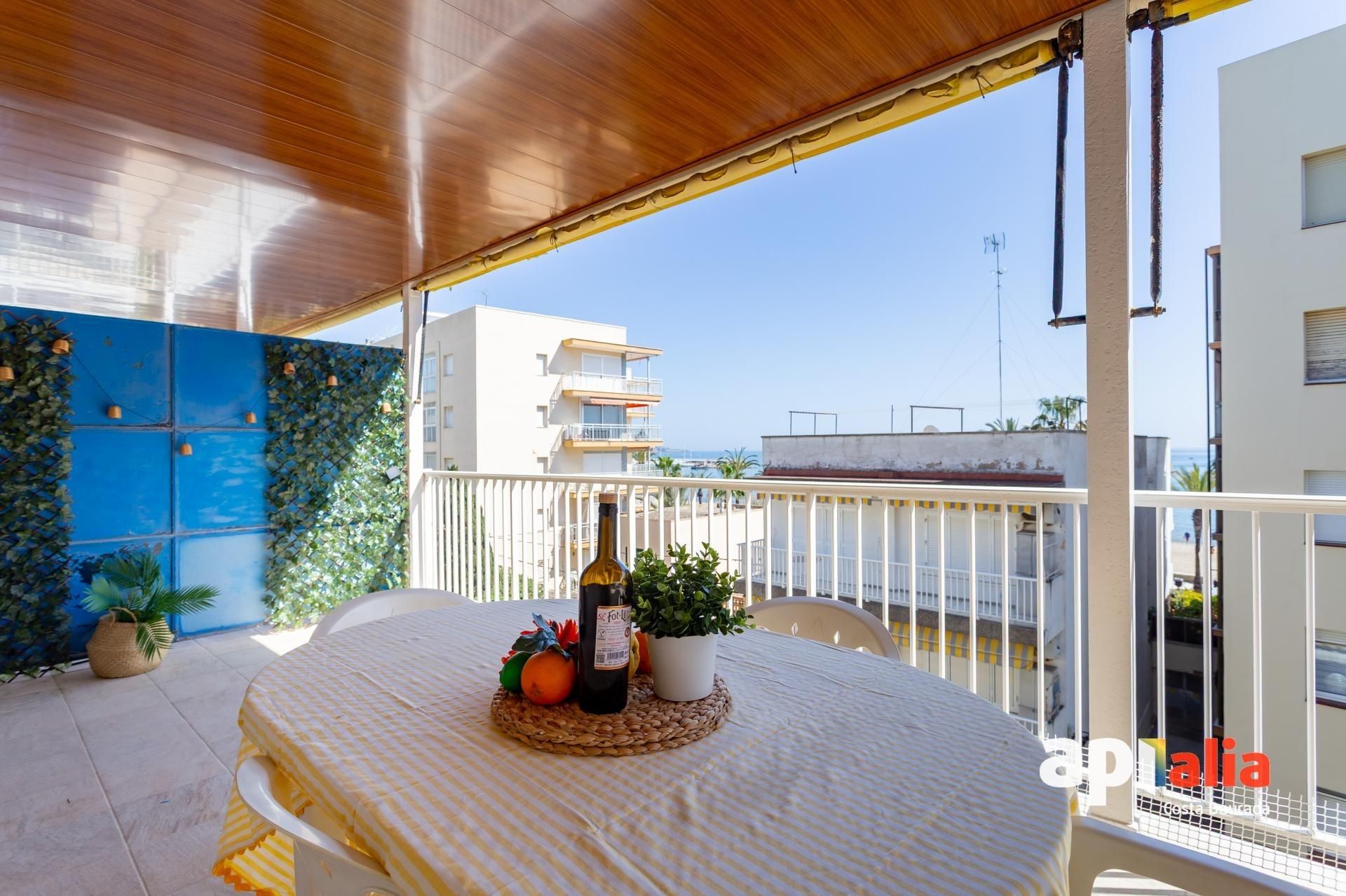 Terraza de Piso en venta en Salou con Terraza y Piscina comunitaria