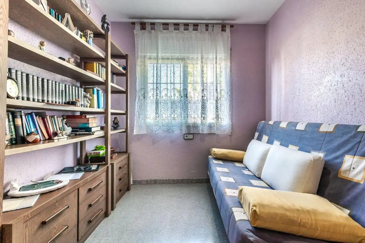 House with pool for sale in Carrer de les Orquídies, Viladecans, Spain, imagen 26
