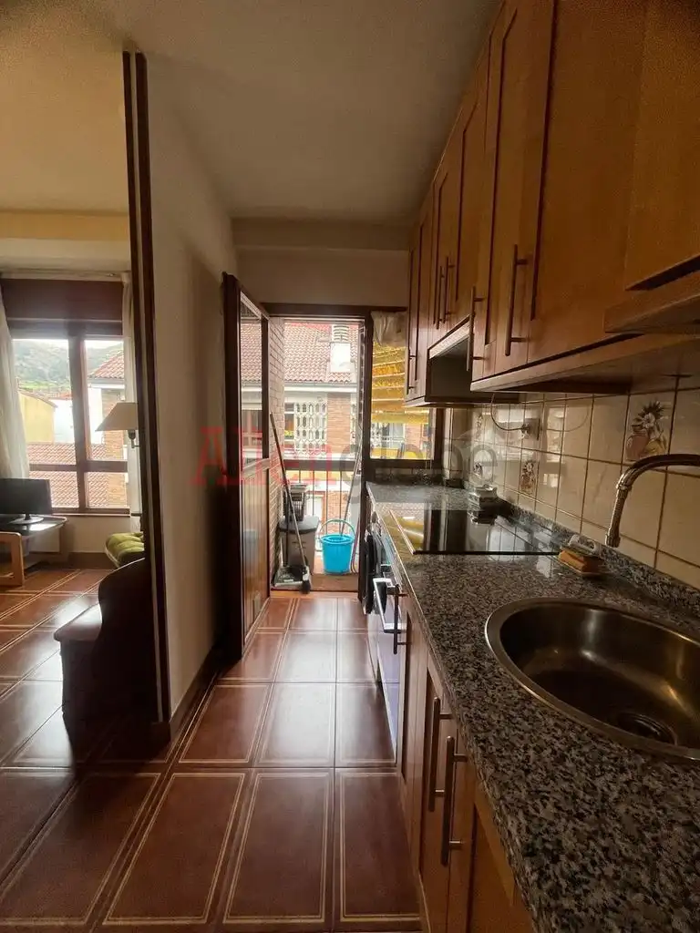 Kitchen of Apartments for sale in Oviedo 