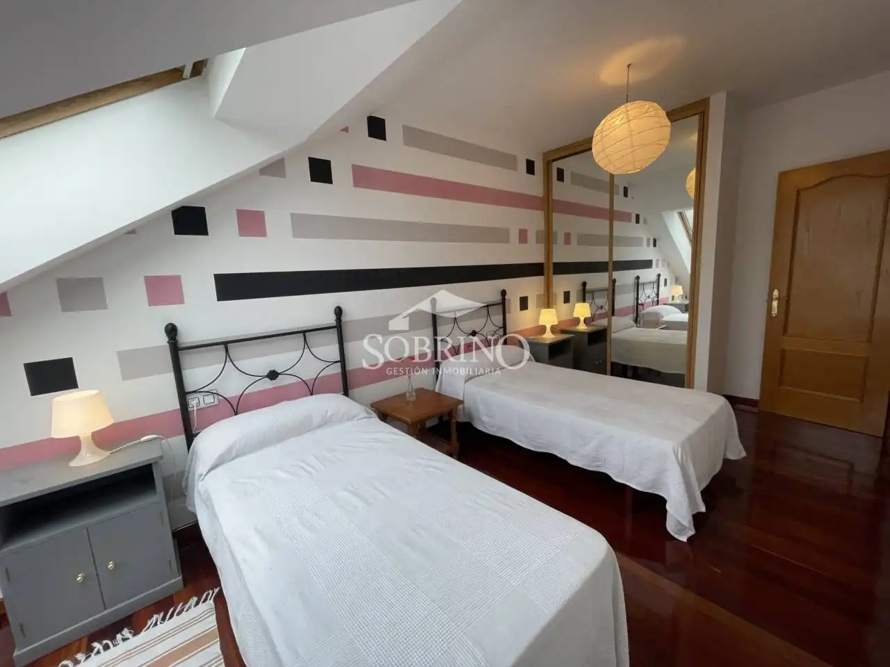 Habitación de Piso en venta en Llanes con Calefacción