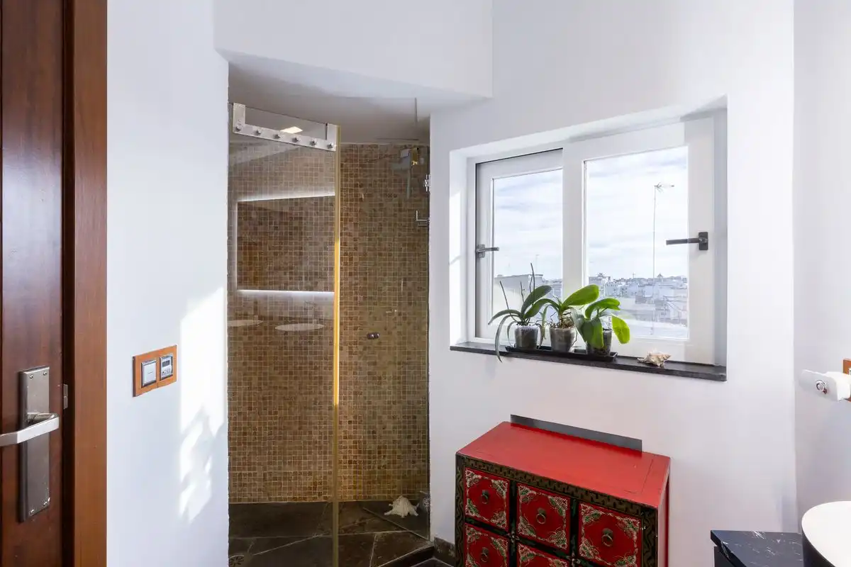 Baño de Ático de alquiler en Valencia con Aire acondicionado, Calefacción y Terraza