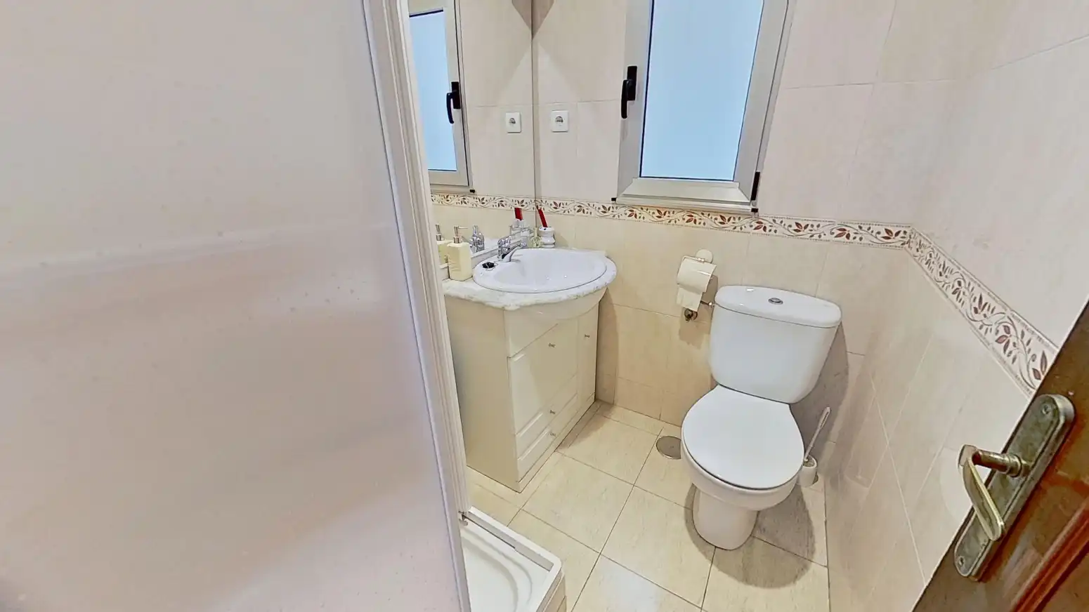 Baño de Piso en venta en Suances