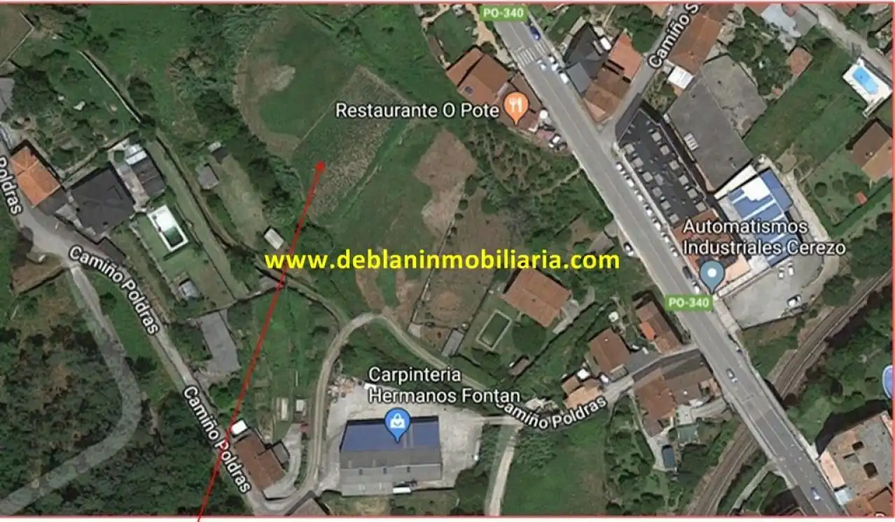 Terreno rústico en venta en Tui