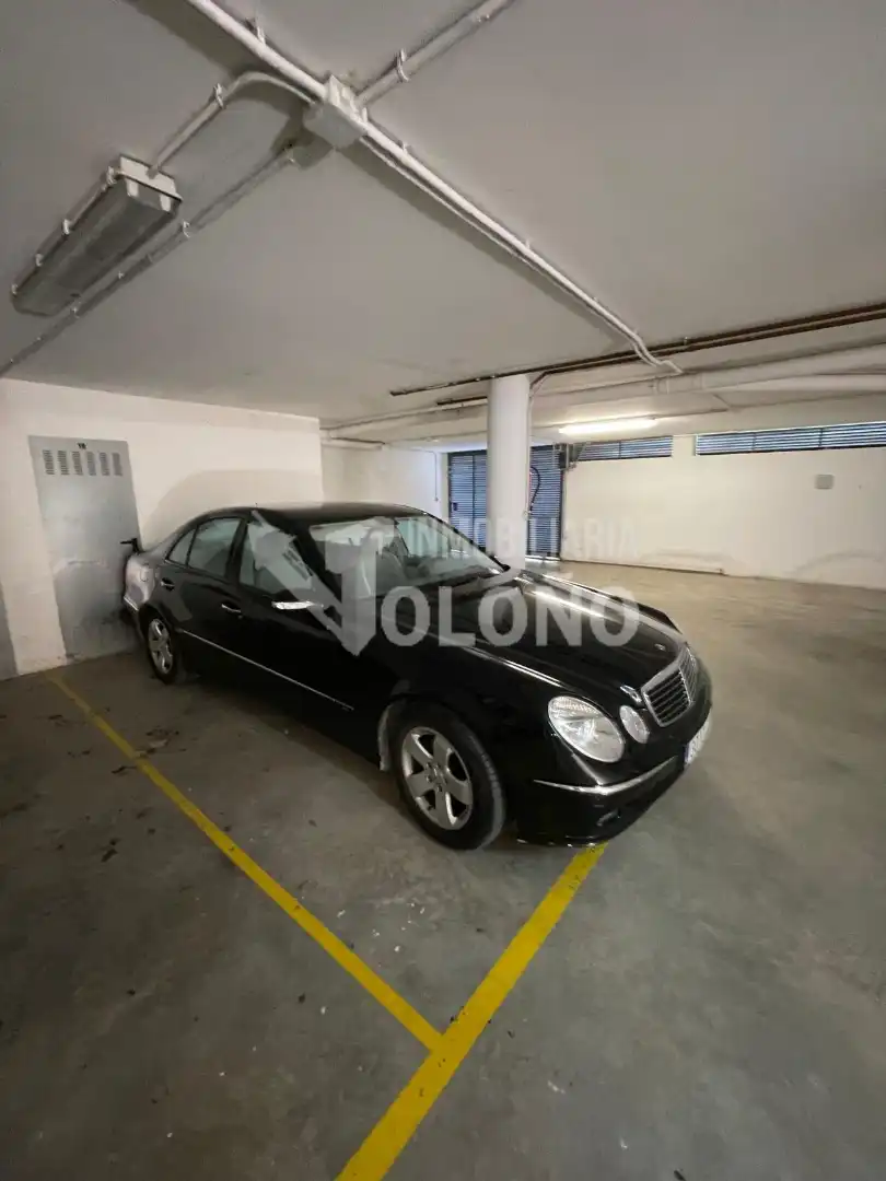 Parking de Apartamento en venta en Castañares de Rioja con Calefacción, Parquet y Terraza