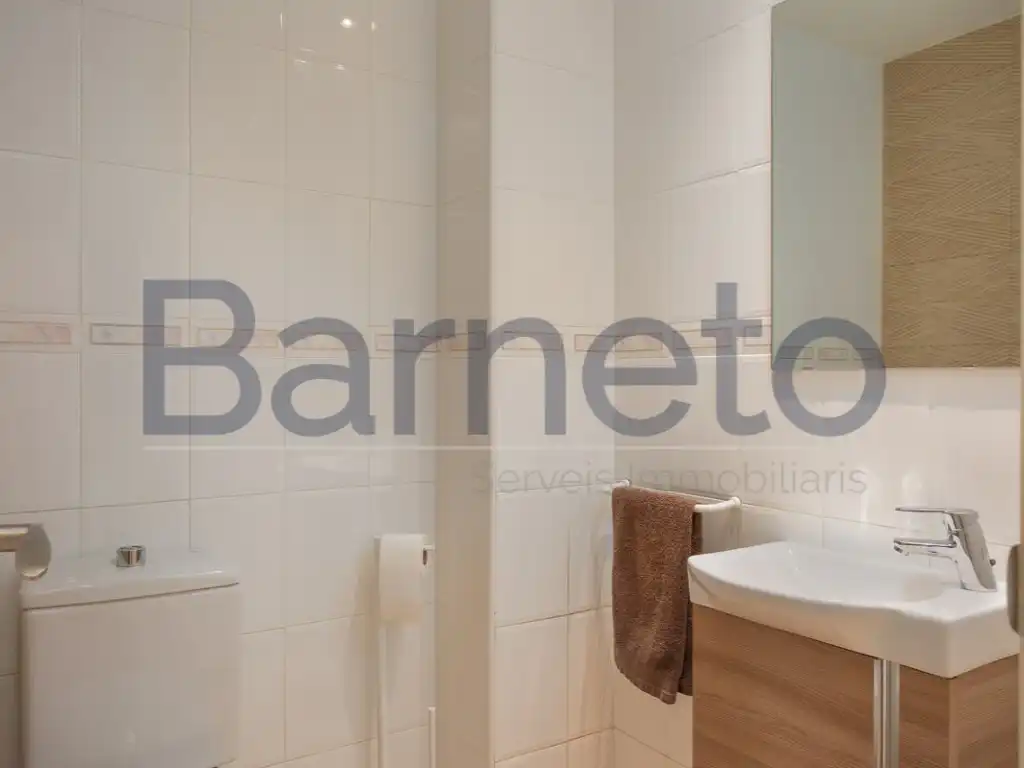 Bathroom of Houses for sale in Girona  with Air Conditioner