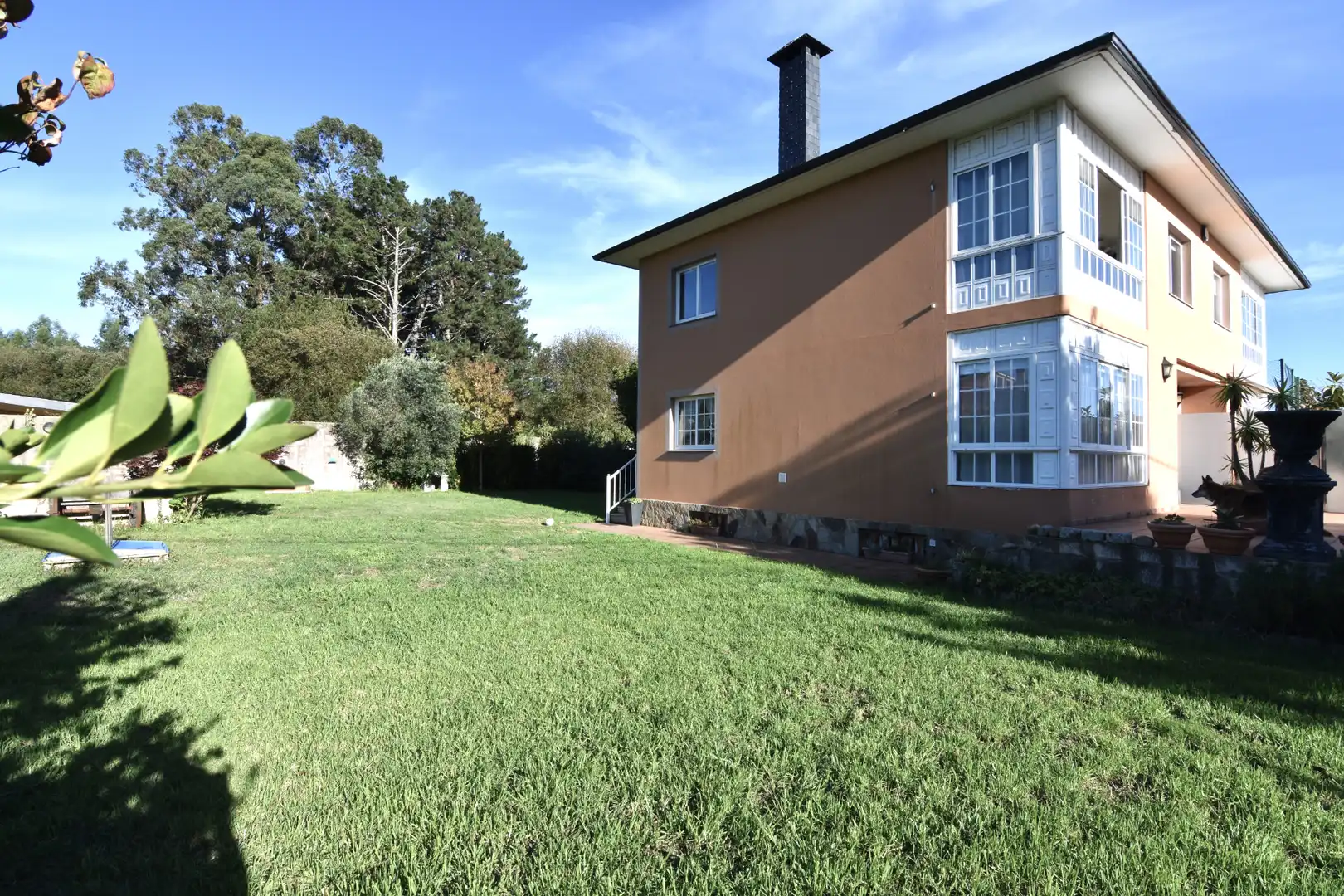 Casa pareada con jardín en venta en Mera - Serantes, imagen 4