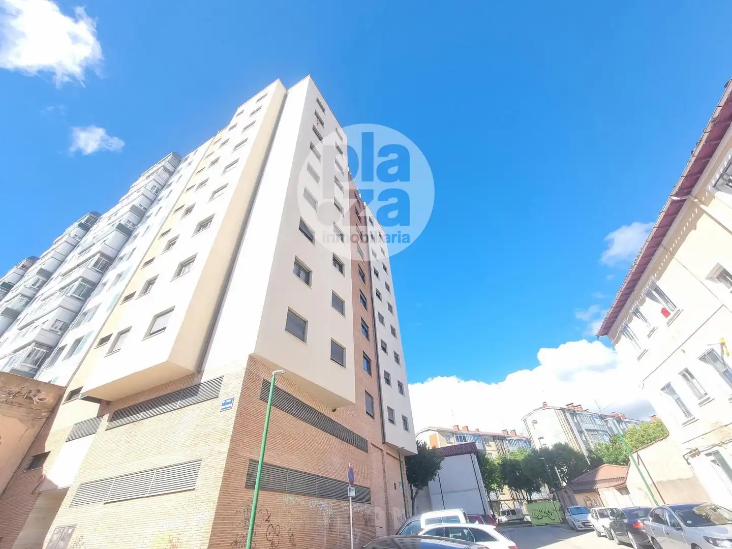 Vista exterior de Piso en venta en Burgos con Calefacción y Trastero