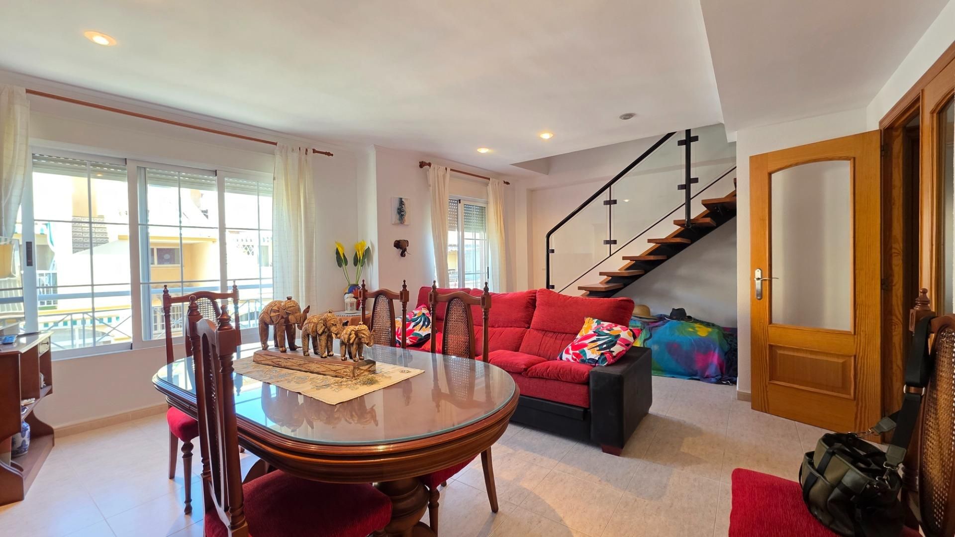 Sala de estar de Ático en venta en Gandia con Aire acondicionado, Terraza y Trastero