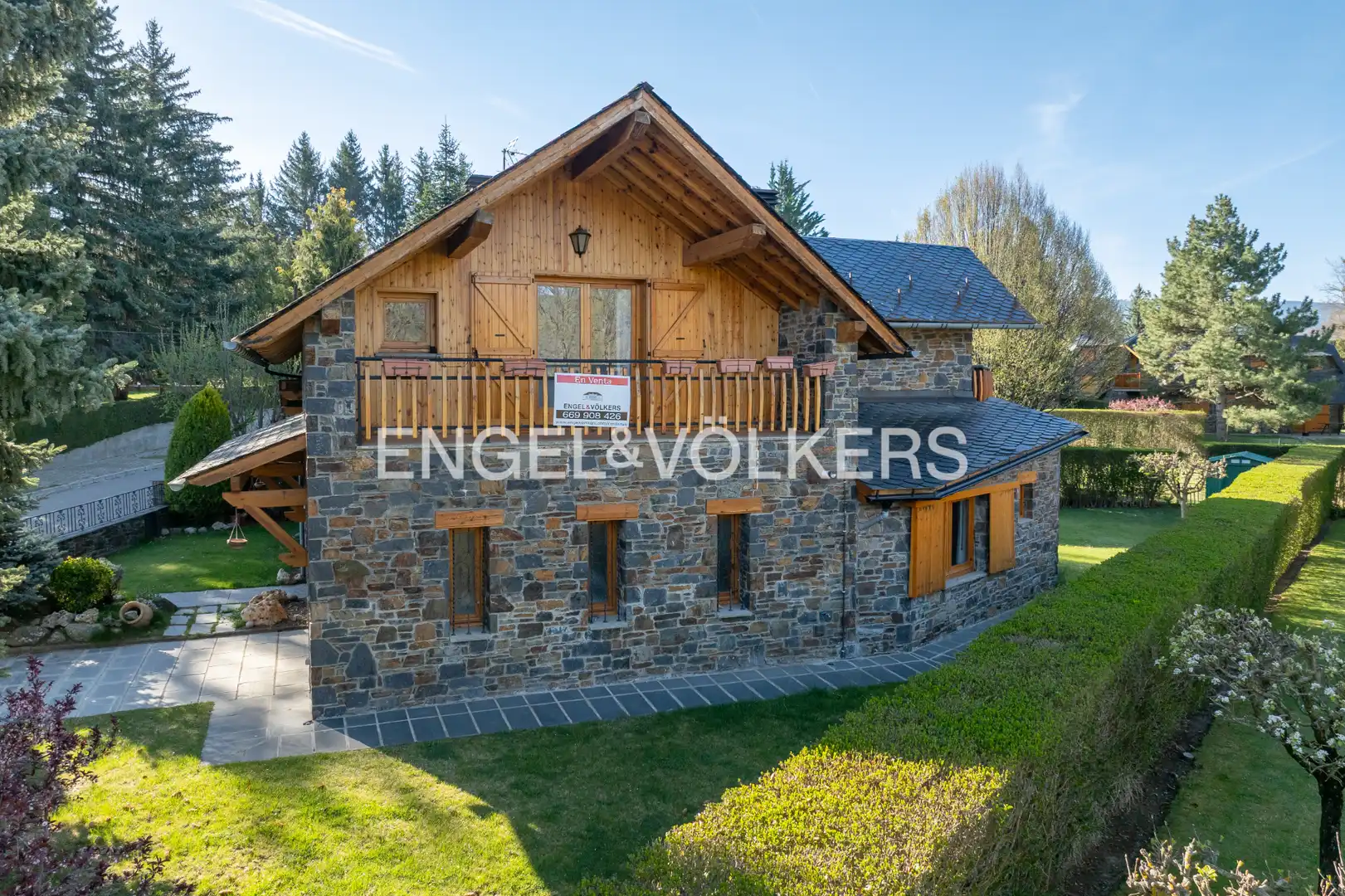 Exterior view of Houses for sale in Llívia  with Heating, Private garden and Parquet flooring