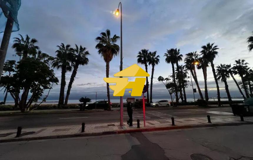 Photo 1 of Flat to rent in Plaza Jardín de San Antonio, La Malagueta - Monte Sancha, Málaga