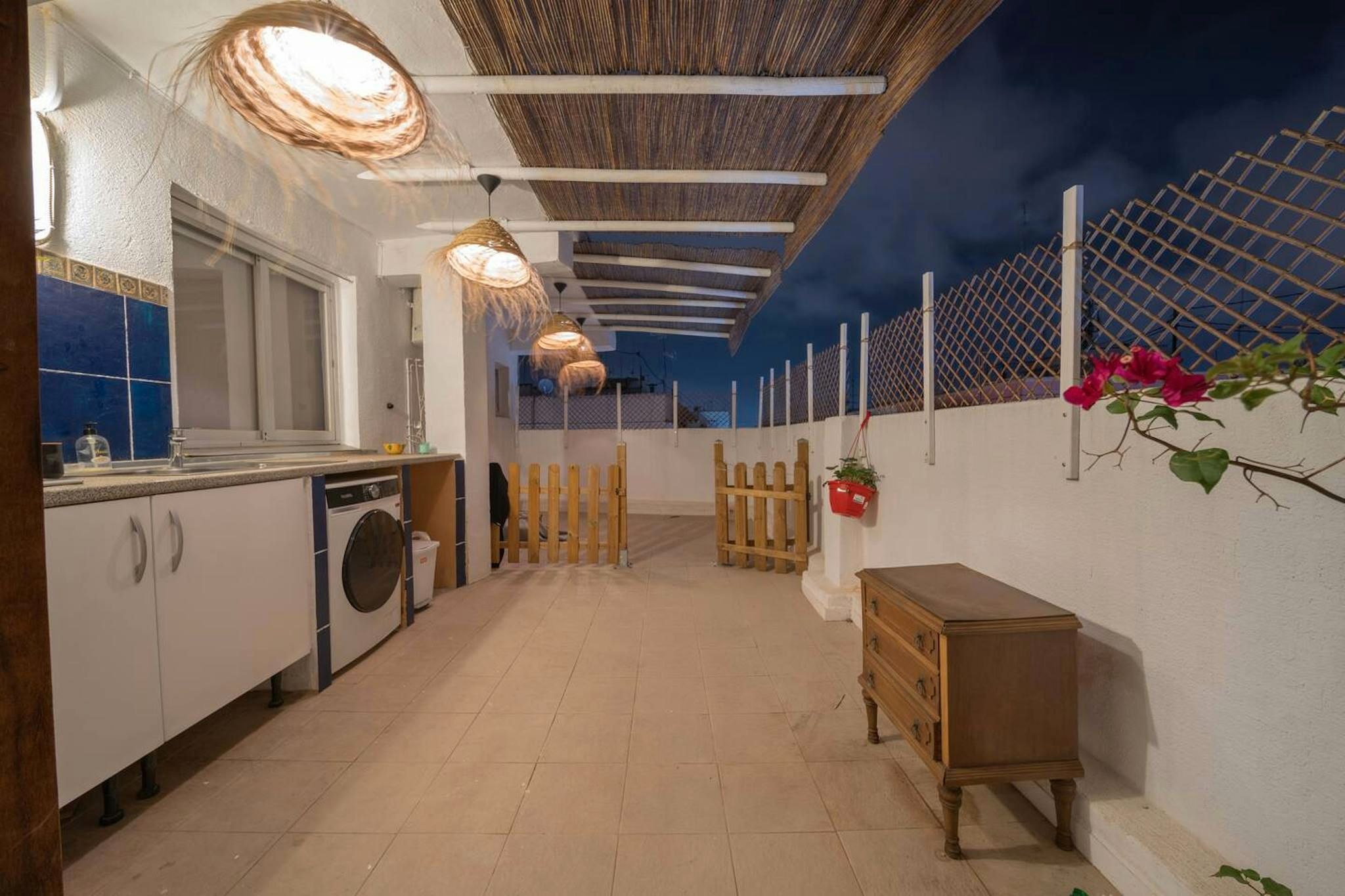 Terrace of Flat to rent in  Valencia Capital  with Air Conditioner, Heating and Furnished