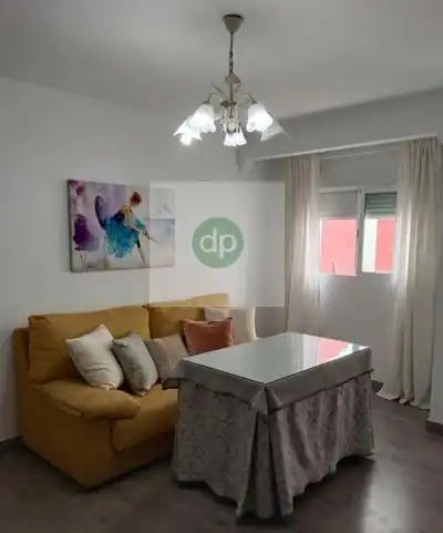 Dormitori de Pis de lloguer en Badajoz amb Terrassa