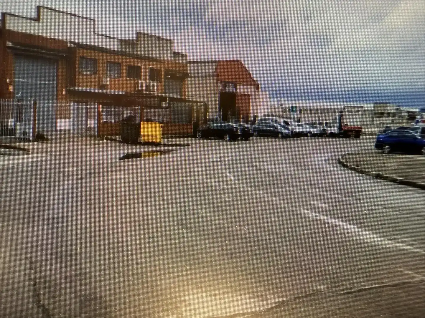 Parkplatz von Fabrikhallen zur Miete in Móstoles