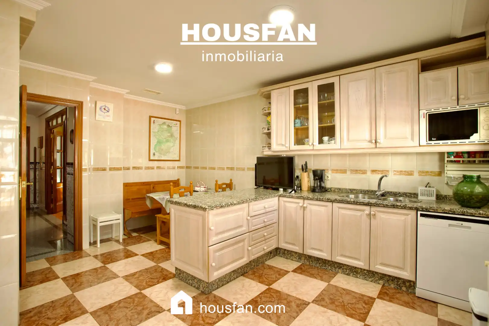Kitchen of Houses for sale in Cáceres  with Air Conditioner, Heating and Private garden
