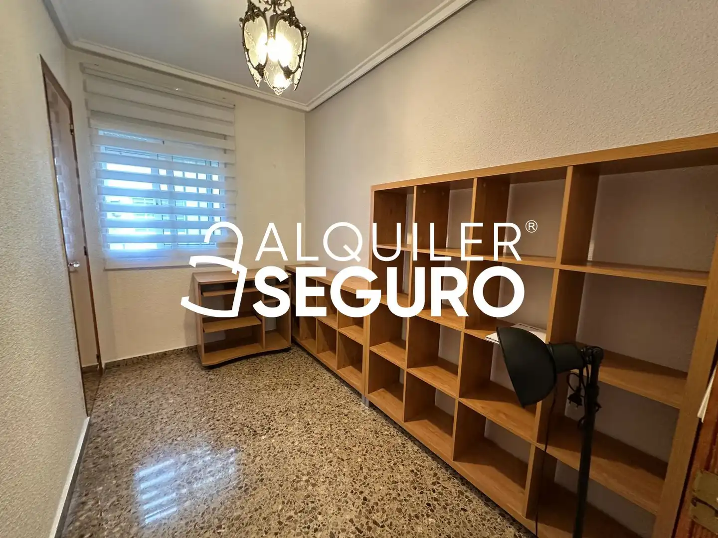 Flat for rent in Alfafar  with Air Conditioner, Terrace and Furnished