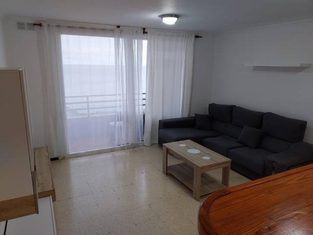 Apartamento en Alquiler en Playa del Hombre - Taliarte - Salinetas