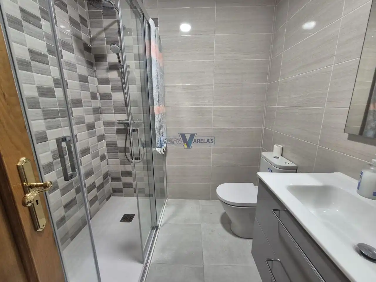 Bathroom of Detached homes for sale in Xinzo de Limia  with Heating and Private garden
