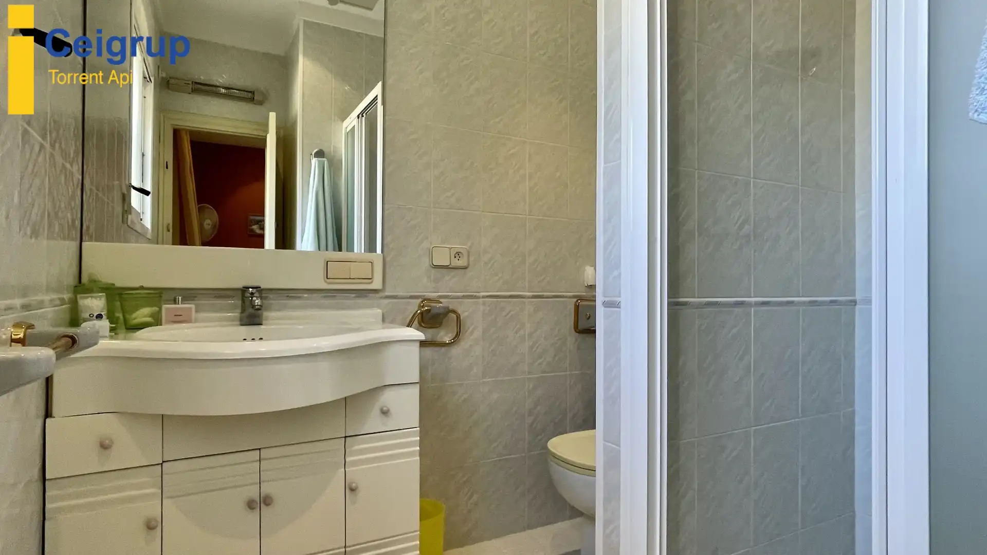 Baño de Casa o chalet en venta en L'Estartit con Aire acondicionado, Calefacción y Terraza