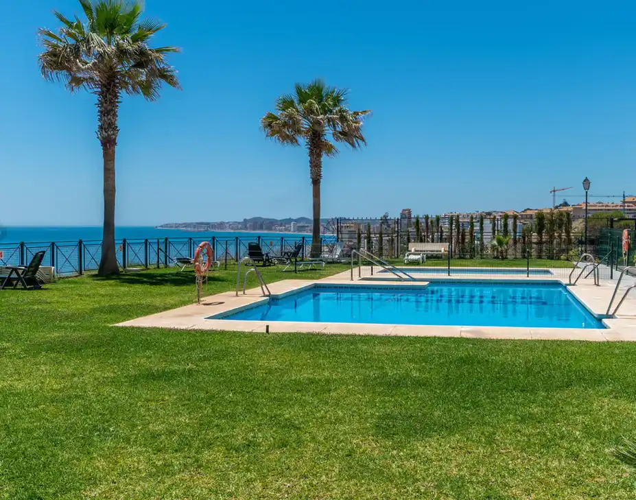 Piso con terraza en venta en Las Gaviotas  - Carvajal, imagen 12