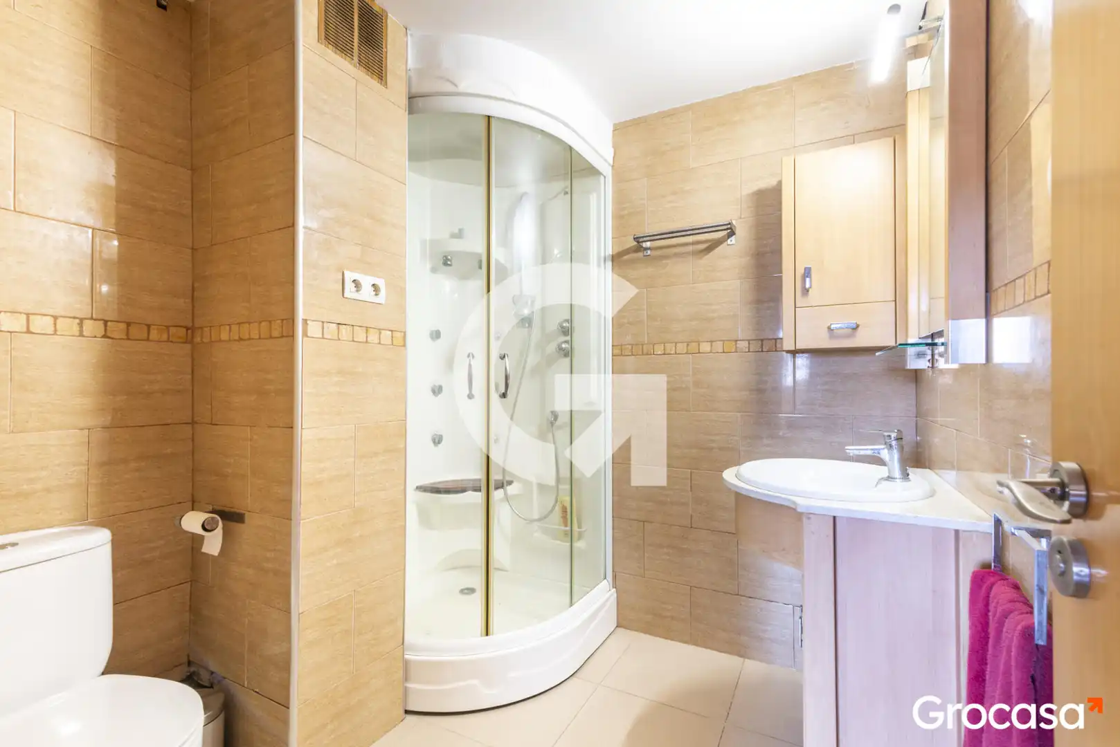 Bathroom of Flat for sale in Cornellà de Llobregat  with Heating and Balcony