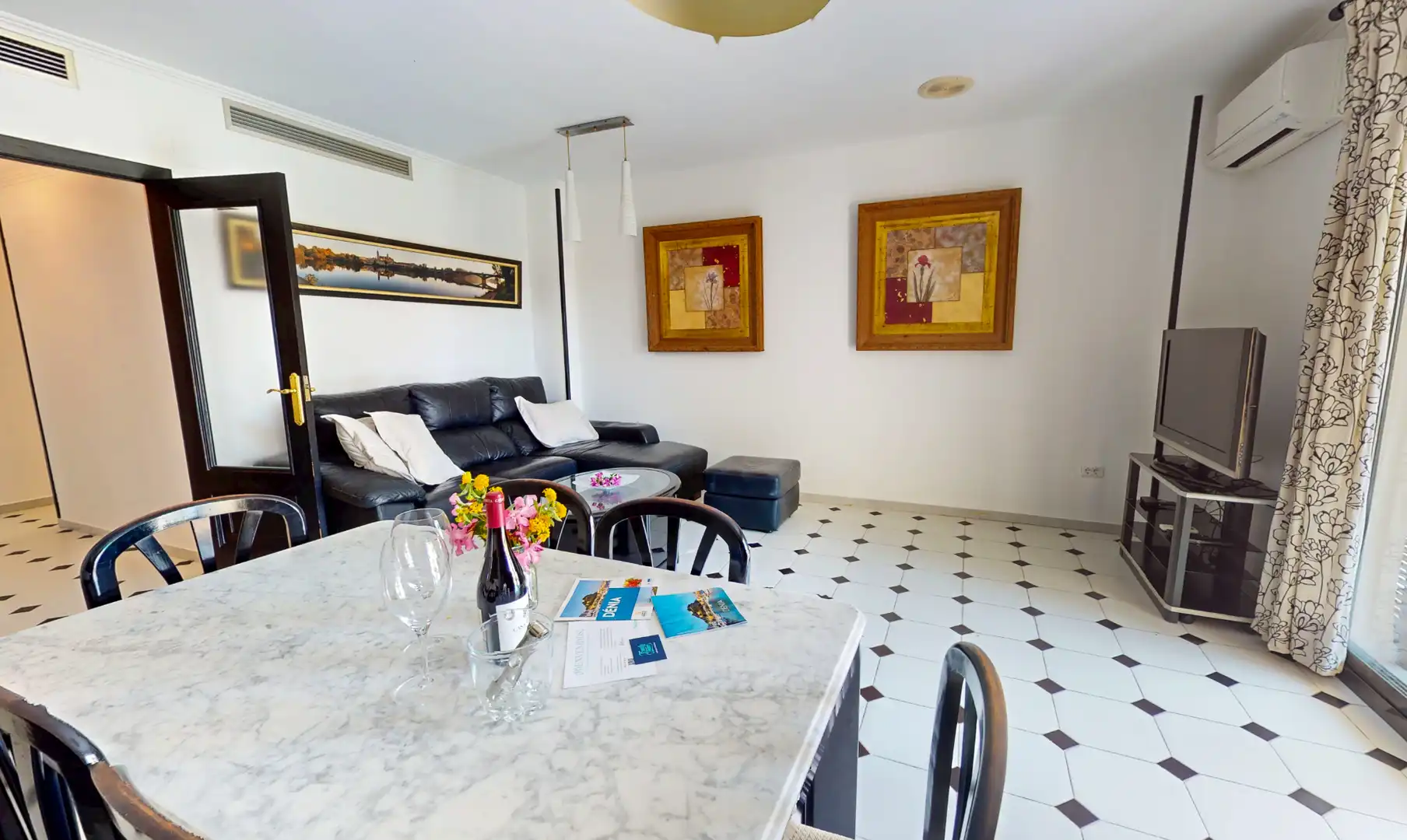 Living room of Flat for rent in Dénia  with Air Conditioner, Heating and Terrace