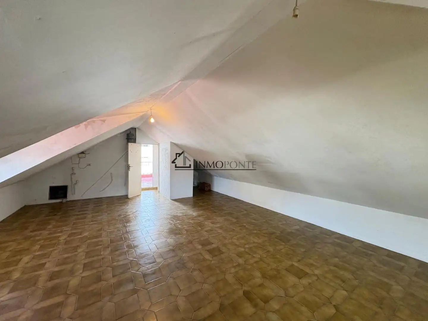 Casa o chalet en venta en Pontevedra Capital  con Calefacción, Jardín privado y Terraza