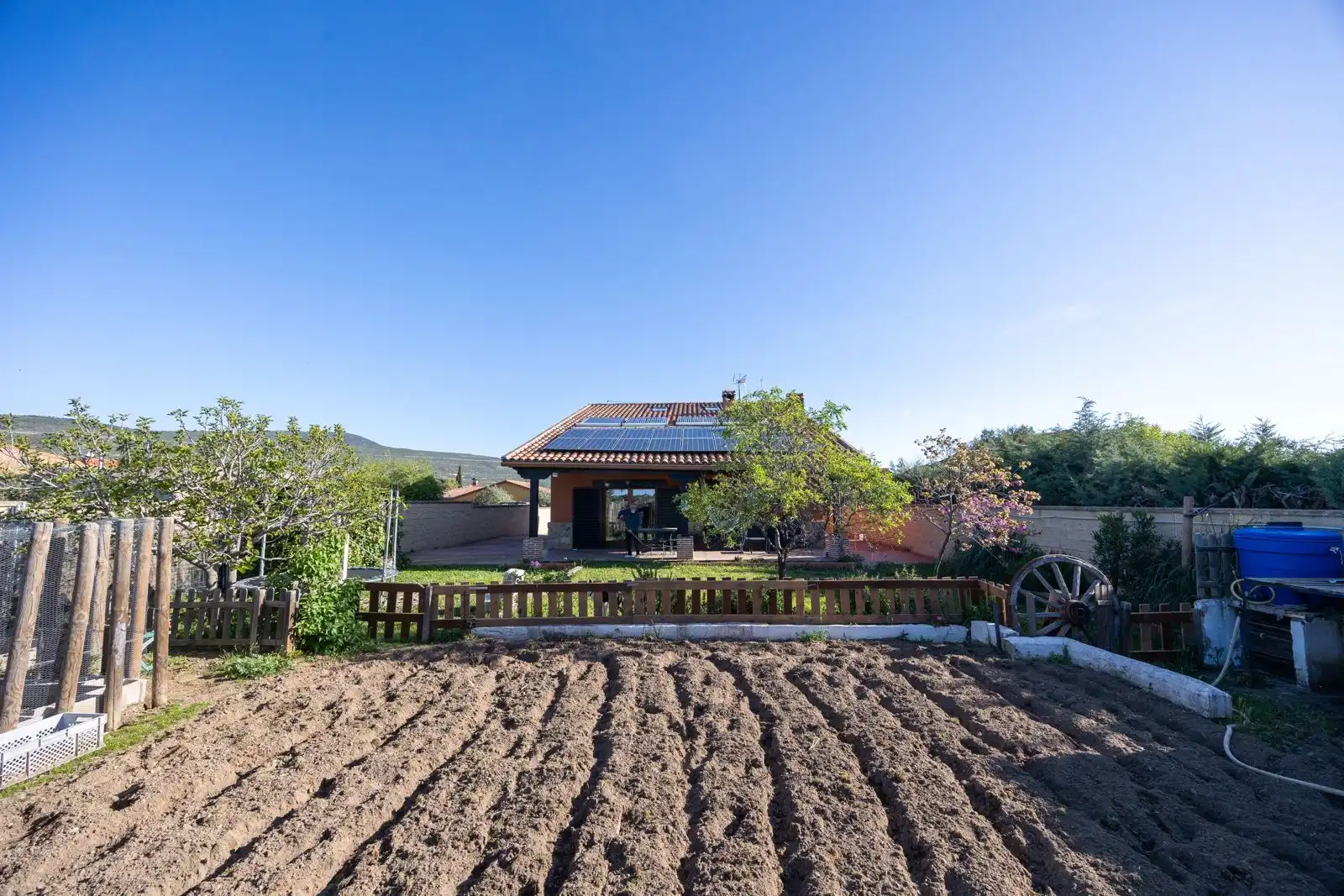 Chalet con jardín en venta en Avenida de la Hispanidad, imagen 5