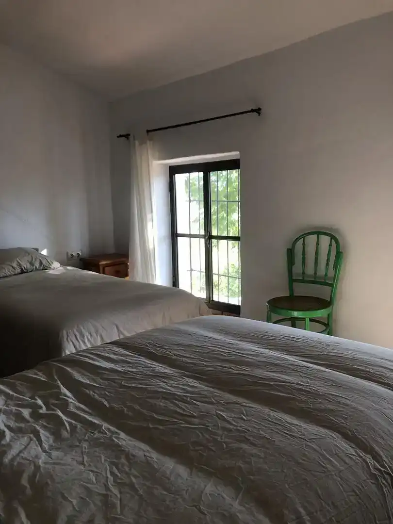 Schlafzimmer von Wohnung zur Miete in Álora mit Privatgarten, Abstellraum und Schwimmbad
