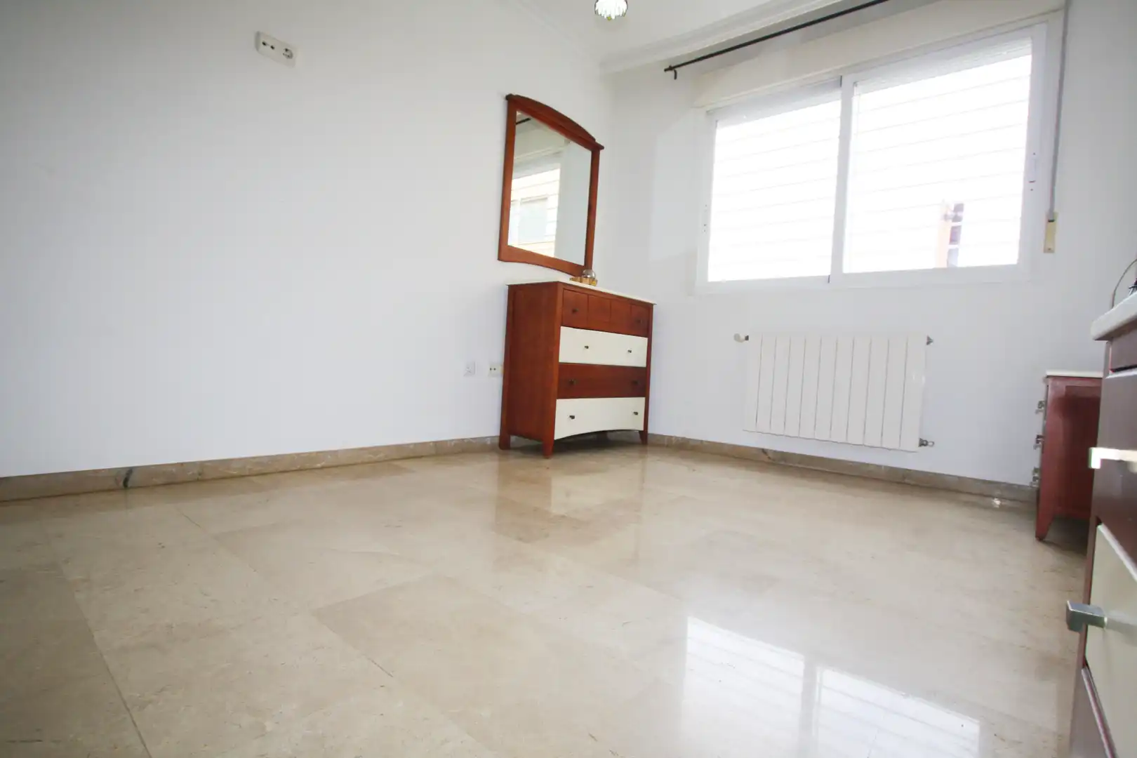 Habitación de Piso en venta en Albacete con Calefacción, Trastero y Amueblado