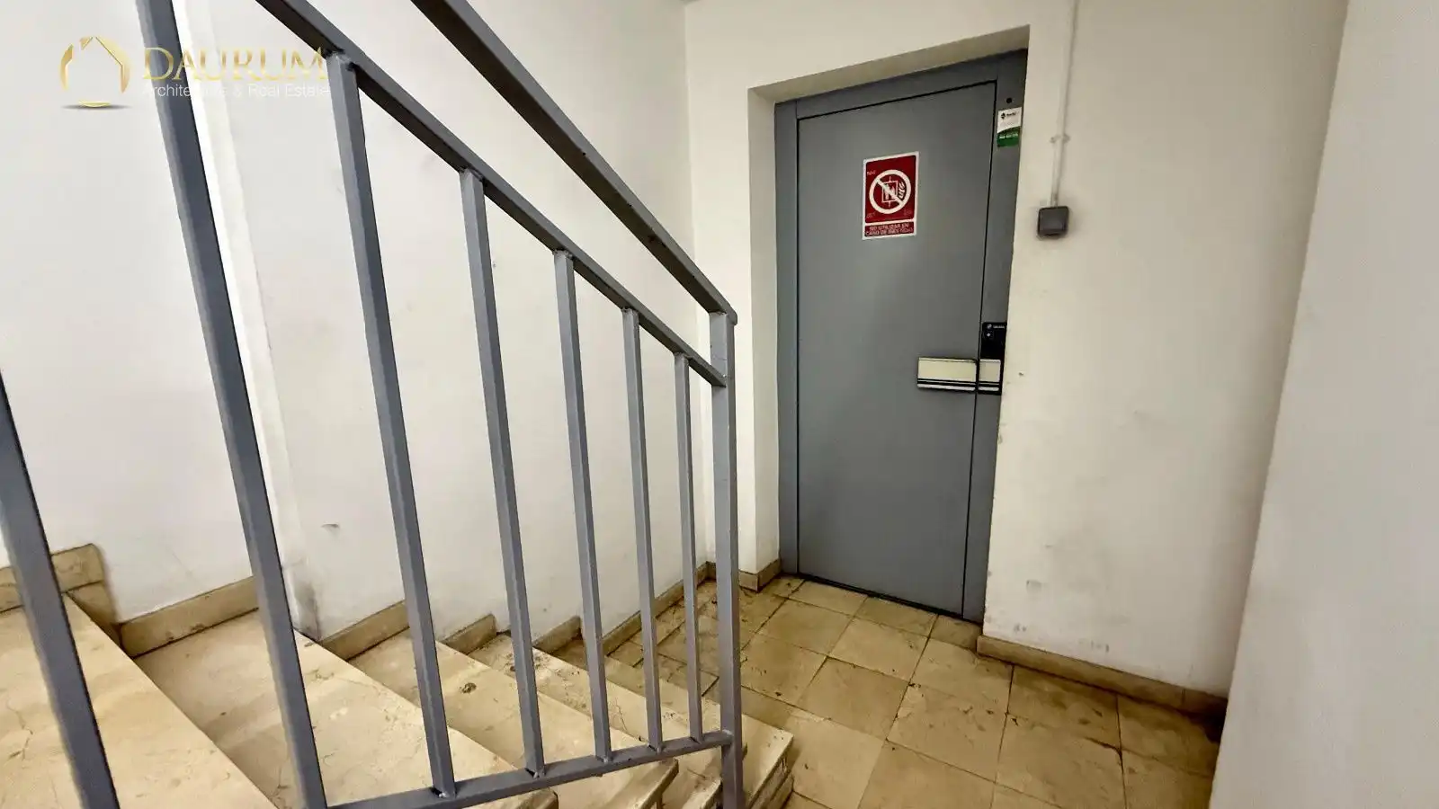 Garage zum Verkauf in Elche / Elx